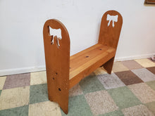 Load image into Gallery viewer, Vintage Pine Bench Seat