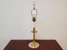 Load image into Gallery viewer, Vintage Baldwin Brass Table Lamp