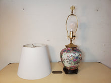 Load image into Gallery viewer, Vintage Chinese Ginger Jar Floral Table Lamp With 3 Way Switch