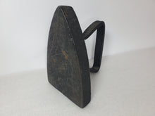 Load image into Gallery viewer, Vintage Cast Iron Sad Iron – Flat Iron – Door Stop