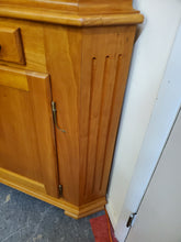 Load image into Gallery viewer, Large Corner Cupboard - 9 Panes - 2 Piece - Hand Crafted