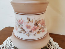 Load image into Gallery viewer, Vintage Hurricane Style Table Lamp