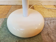 Load image into Gallery viewer, Outdoor Patio Floor Lamp Table By Olympia