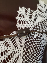 Load image into Gallery viewer, Vintage Hand Painted Chinese Table Lamp