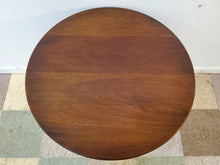 Load image into Gallery viewer, Vintage Mahogany Round Accent Table - Lamp Table