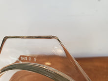 Load image into Gallery viewer, Vintage 2 1/2 Quart Covered Casserole Dish By Pyrex - Olive Medallion Pattern