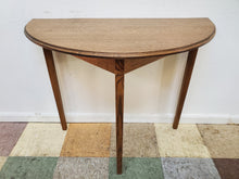 Load image into Gallery viewer, Oak Half Round Hall Table - Hand Crafted