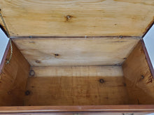 Load image into Gallery viewer, Antique English Lift Top Blanket Chest Over Drawers