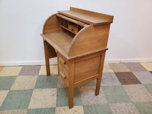Load image into Gallery viewer, Vintage Child's Oak Roll Top Desk