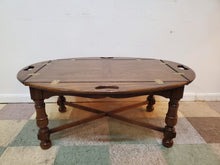 Load image into Gallery viewer, Vintage Oak Butler Coffee Table