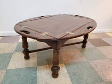 Load image into Gallery viewer, Vintage Oak Butler Coffee Table