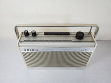 Load image into Gallery viewer, Vintage Union 835 Radio - Working Order