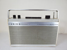 Load image into Gallery viewer, Vintage Union 835 Radio - Working Order