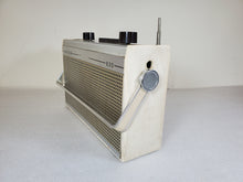 Load image into Gallery viewer, Vintage Union 835 Radio - Working Order