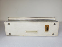 Load image into Gallery viewer, Vintage Union 835 Radio - Working Order