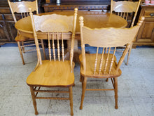 Load image into Gallery viewer, Vintage Oak Pedestal Dining Table With 4 Pressed Back Chairs - Round To Oval With Leaf