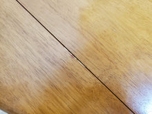 Load image into Gallery viewer, Drop Leaf Pedestal Base Kitchen Table