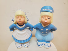 Load image into Gallery viewer, Vintage Ceramic Kissing Dutch Girl and Boy