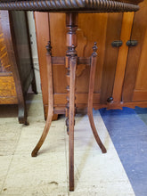 Load image into Gallery viewer, Antique Victorian Oak Eastlake Carved Parlor Table - Lamp Table