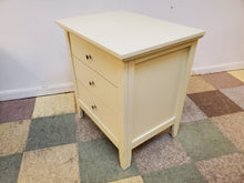 Load image into Gallery viewer, Modern 3 Drawer Nightstand