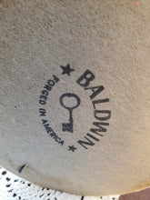 Load image into Gallery viewer, Vintage Baldwin Brass Table Lamp