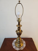 Load image into Gallery viewer, Vintage Stiffel Table Lamp With Shade – 3 Way Switch