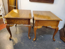 Load image into Gallery viewer, Pair Vintage Oak End Tables With Drawer By Broyhill Furniture