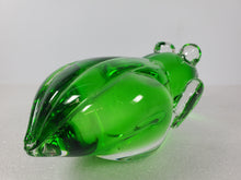Load image into Gallery viewer, Vintage Fifth Avenue Crystal Glass Green Frog – Paperweight