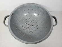 Load image into Gallery viewer, Vintage Gray Enamelware Colander – Strainer