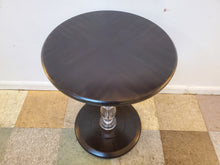Load image into Gallery viewer, Modern Round Pedestal Base Side Table