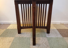 Load image into Gallery viewer, American Signature Round End Table - Lamp Table