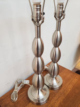 Load image into Gallery viewer, Pair Lamps - 3 Way Switches and Bulbs