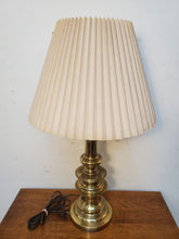 Load image into Gallery viewer, Vintage Brass Table Lamp With Shade - 3 Way Switch - 3 Way Bulb