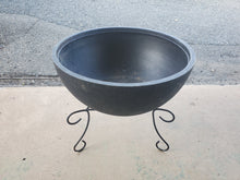 Load image into Gallery viewer, Large Planter With Wrought Iron Stand