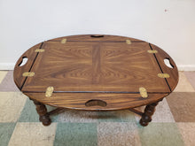 Load image into Gallery viewer, Vintage Oak Butler Coffee Table