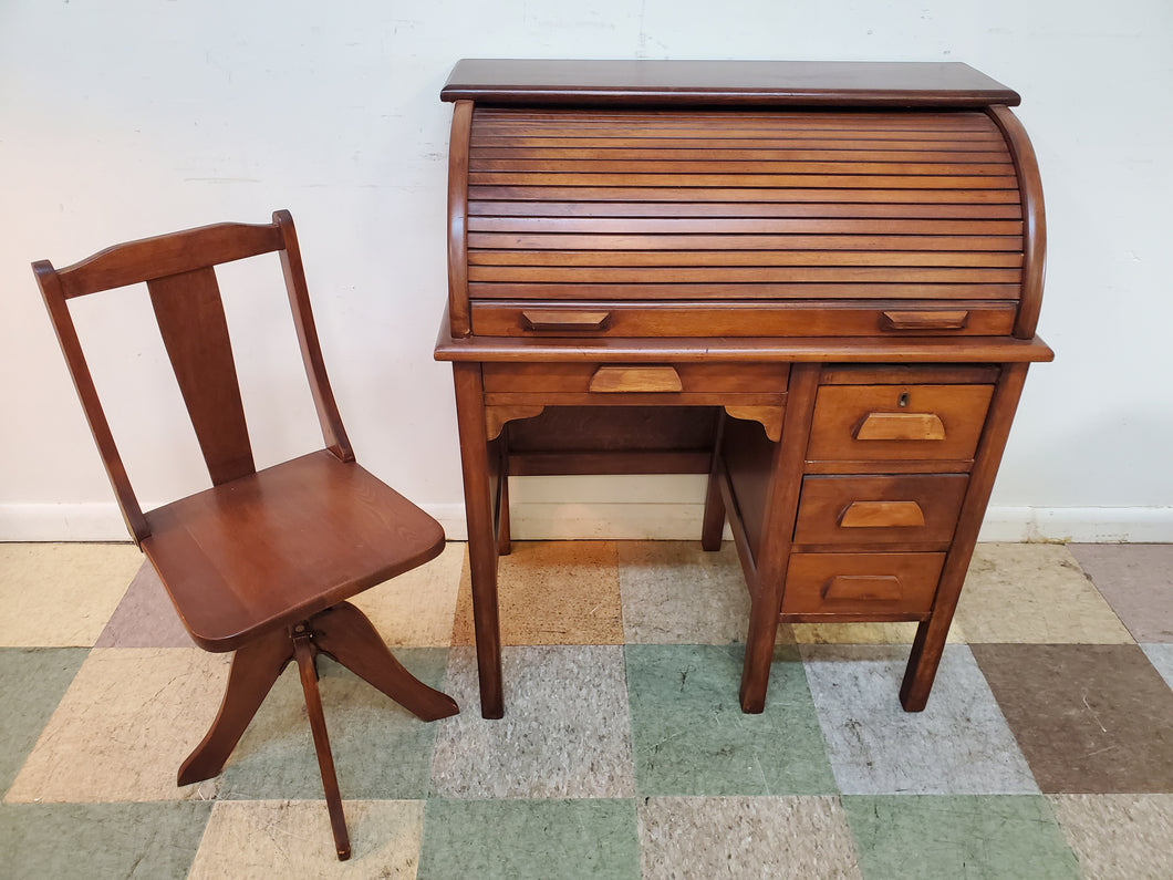 Antique Child's Roll Top Desk With Adjustable Chair and Key