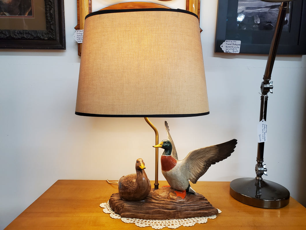 Vintage Holland Mold Table Lamp - Mallard Ducks