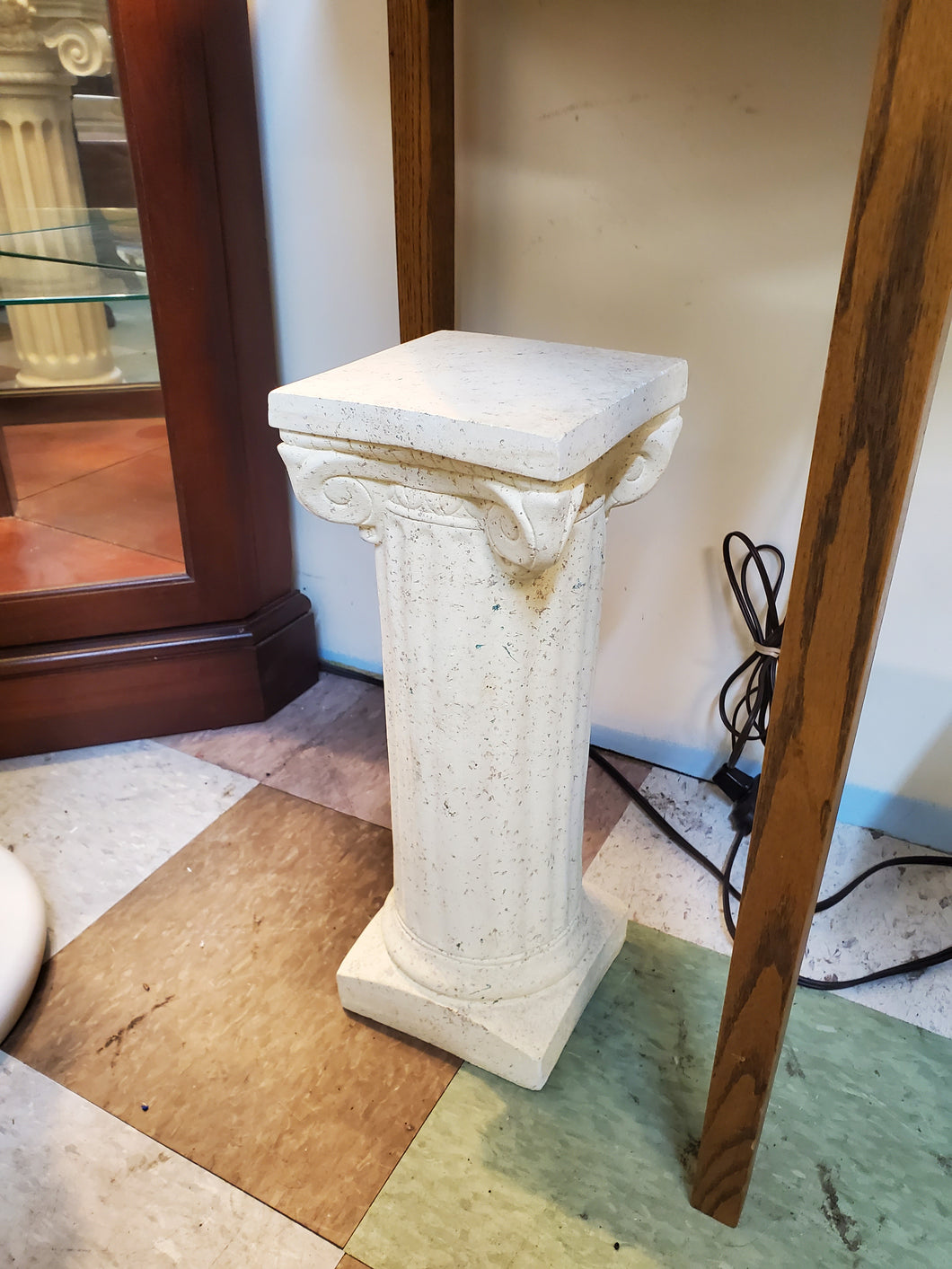 Plaster Roman Pillar Column Pedestal Stand