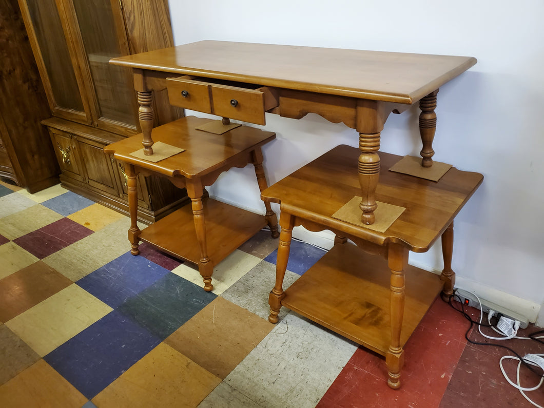 3 Piece Vintage Living Room Table set - 2 End Tables - 1 Coffee Table