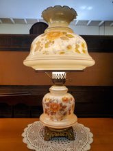 Load image into Gallery viewer, Vintage Hurricane Style Table Lamp
