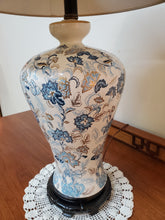 Load image into Gallery viewer, Vintage Blue Floral Table Lamp
