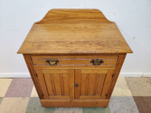 Load image into Gallery viewer, Antique Oak Washstand
