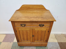 Load image into Gallery viewer, Antique Oak Washstand
