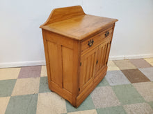 Load image into Gallery viewer, Antique Oak Washstand
