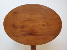 Load image into Gallery viewer, Antique Empire Transitional Tilt Top Table
