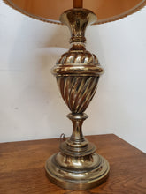 Load image into Gallery viewer, Pair Vintage Stiffel Brass Table Lamps
