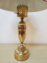 Load image into Gallery viewer, Vintage Brass Toleware Table Lamp
