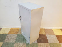 Load image into Gallery viewer, Vintage White Metal Storage Cabinet With 2 Shelves
