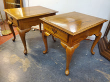 Load image into Gallery viewer, Pair Vintage Oak End Tables With Drawer By Broyhill Furniture
