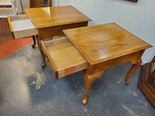 Load image into Gallery viewer, Pair Vintage Oak End Tables With Drawer By Broyhill Furniture
